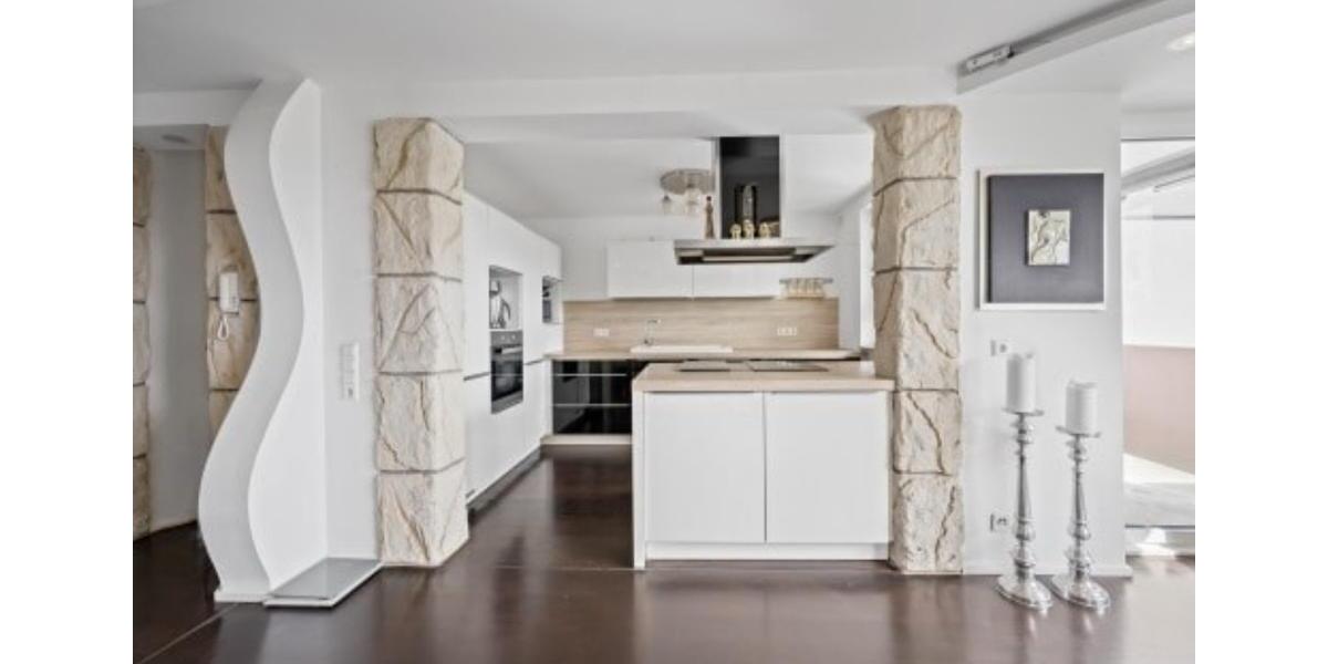 Penthouse mit Panorama: Exklusiver Blick über Reutlingen 4.5 zimmer