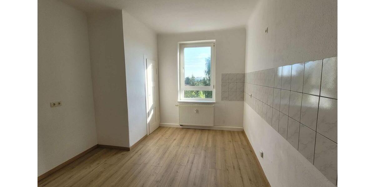 Etagenwohnung Gotha - 4 Zimmer, 93 m&sup2;, 650&euro; | Angebot:26647237