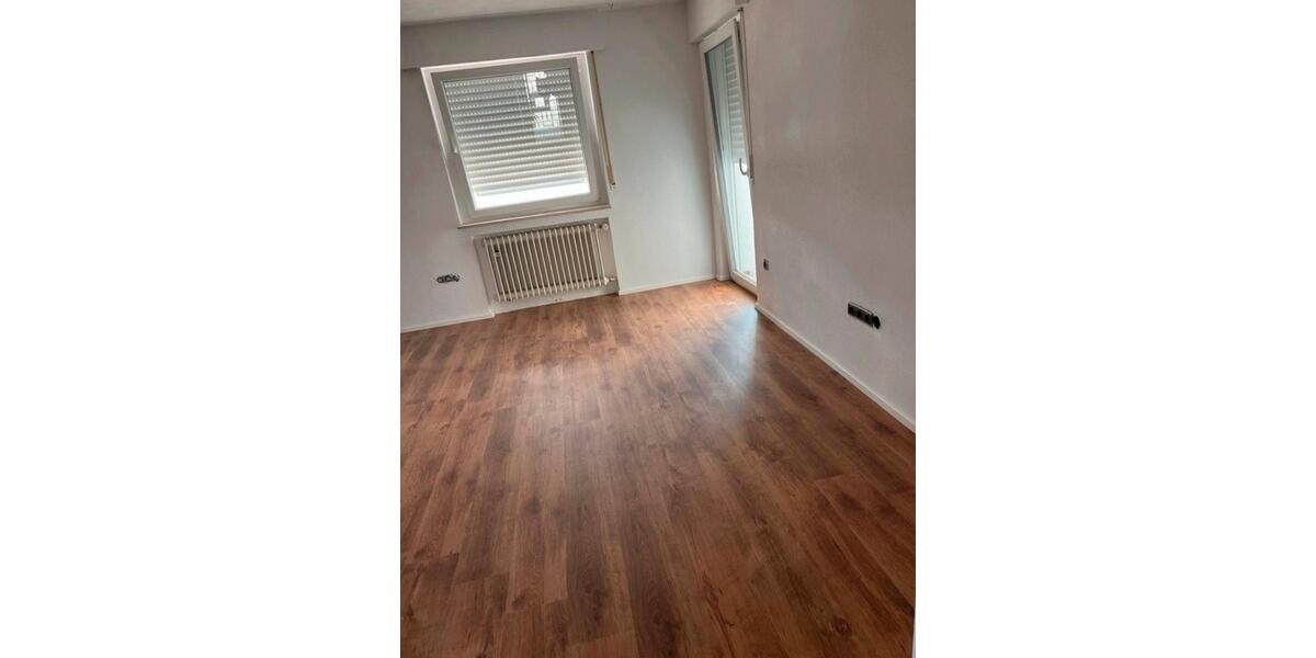 Etagenwohnung Gemmrigheim - 3 Zimmer, 93 m&sup2;, 1.200&euro; | Angebot:26150447