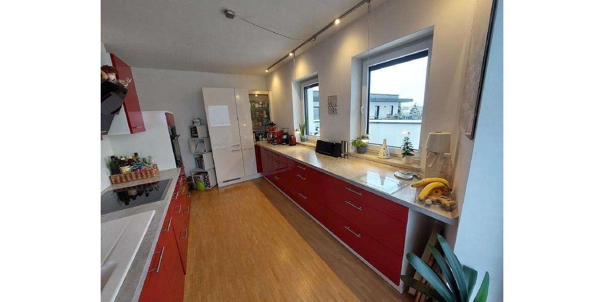 Etagenwohnung Freital - 3 Zimmer, 138 m&sup2;, 1.800&euro; | Angebot:24677184