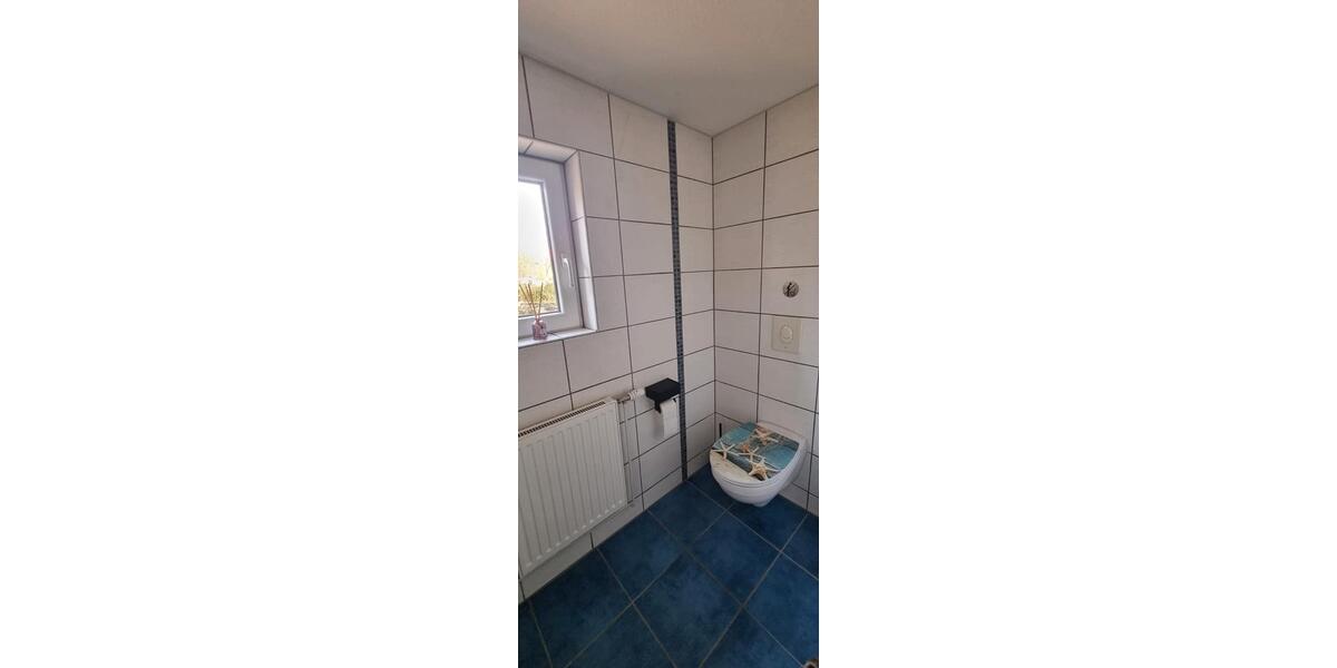 Einfamilienhaus Wiesmoor - 8 Zimmer, 165 m&sup2;, 1.300&euro; | Angebot:26051502