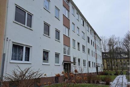 Wohnung Pinneberg - 3 Zimmer, 72 m&sup2;, 1.300&euro; | Angebot:26611988
