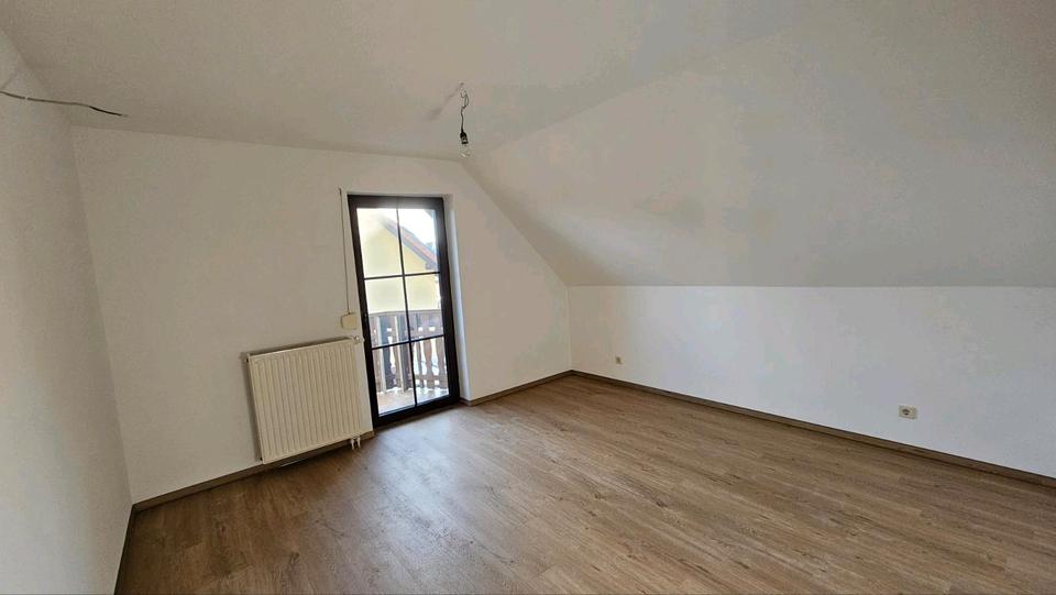 Einfamilienhaus Aschersleben - 4 Zimmer, 120 m&sup2;, 1.200&euro; | Angebot:25322323