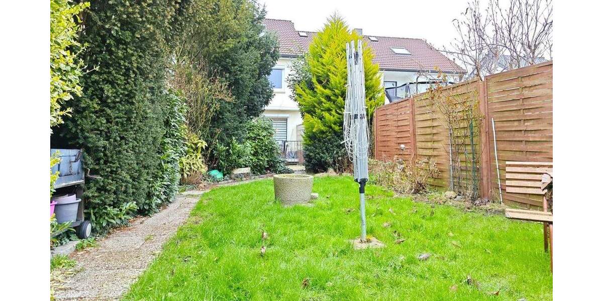 Reihenmittelhaus Bremen Altstadt - 4 Zimmer, 110 m&sup2;, 1.100&euro; | Angebot:25879505