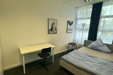 Zimmer Ottobrunn - 750&euro; | Angebot:27274521