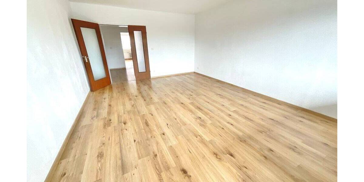 Zimmer Recklinghausen Süd - 3 Zimmer, 82 m&sup2;, 619&euro; | Angebot:25739711