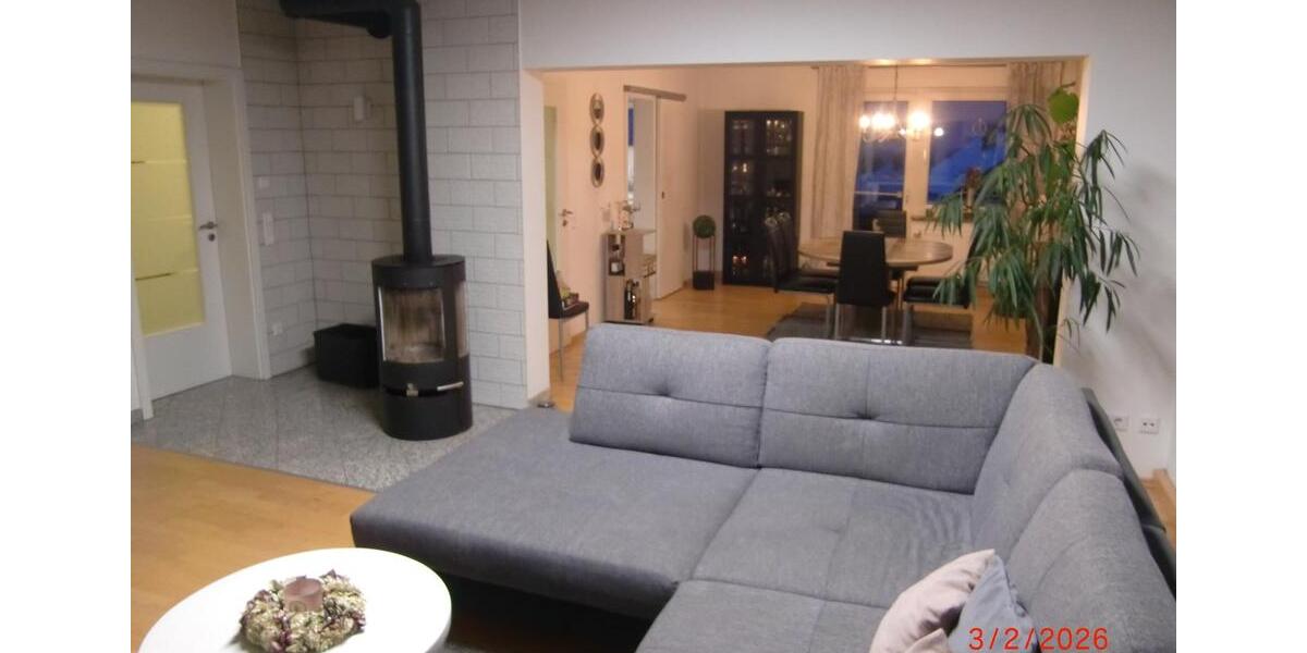 Etagenwohnung Burghaun - 5 Zimmer, 132 m&sup2;, 850&euro; | Angebot:24806180