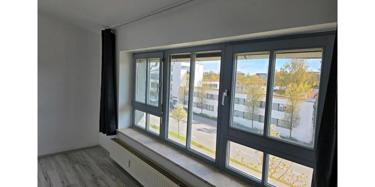 Dachgeschoßwohnung Regensburg Konradsiedlung - 1 Zimmer, 21 m&sup2;, 500&euro; | Angebot:26113341