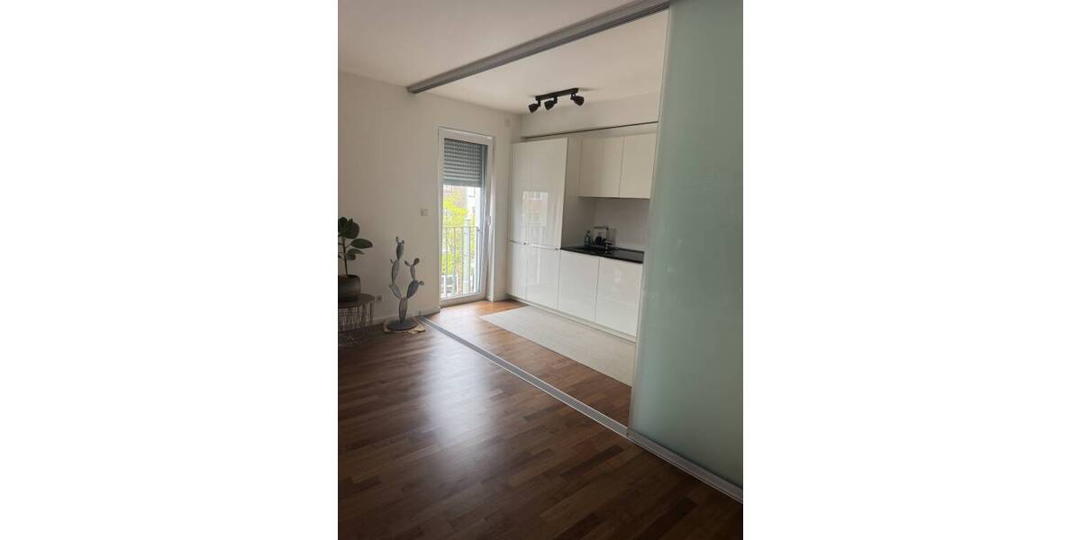 Etagenwohnung Saarbrücken St Johann - 3 Zimmer, 117 m&sup2;, 1.650&euro; | Angebot:26188260