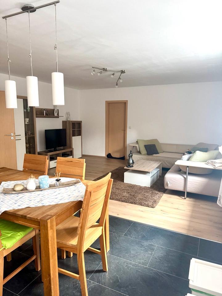 3 ZKB Souterrain lichtdurchflutete Wohnung