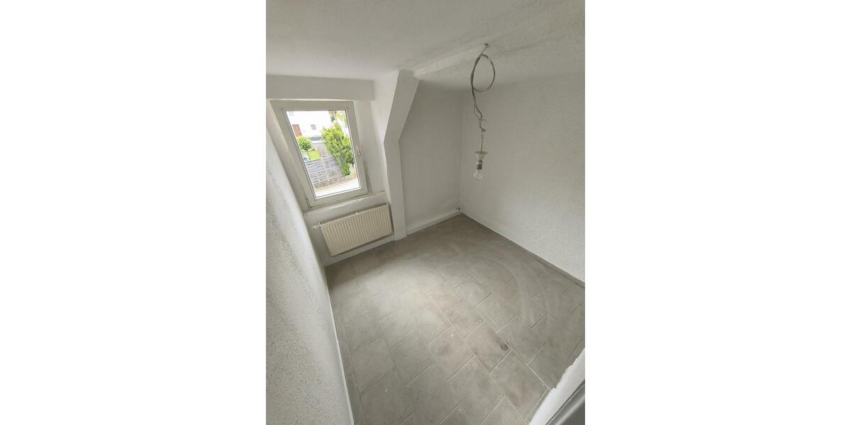 Etagenwohnung Krumbach (Schwaben) - 4 Zimmer, 70 m&sup2;, 2.000&euro; | Angebot:26635827