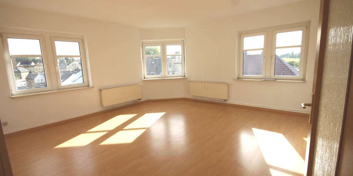 Etagenwohnung Hartmannsdorf - 2 Zimmer, 57 m&sup2;, 325&euro; | Angebot:26759390