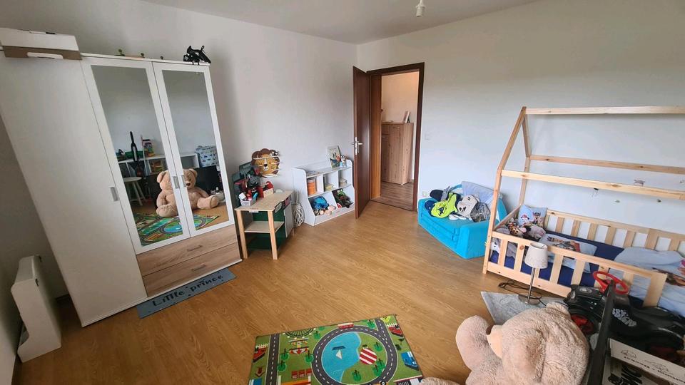 Etagenwohnung Solms - 3 Zimmer, 86 m&sup2;, 850&euro; | Angebot:26540149