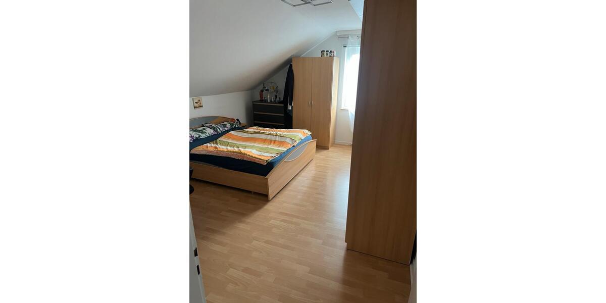 Wohnen auf Zeit Lemgo - 3 Zimmer, 70 m&sup2;, 400&euro; | Angebot:24520284