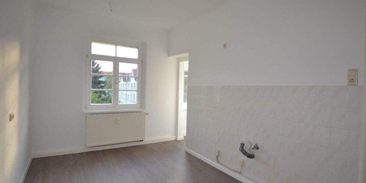 Etagenwohnung Dresden Leuben - 2 Zimmer, 60 m&sup2;, 466&euro; | Angebot:26733498