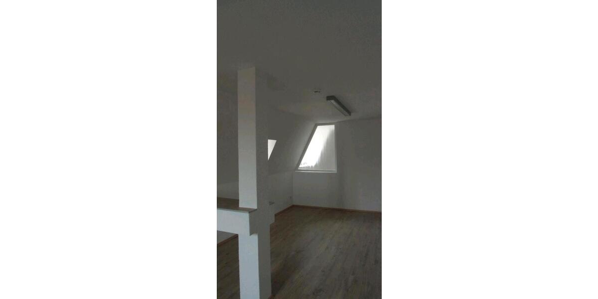 Dachgeschoßwohnung Sangerhausen - 3 Zimmer, 100 m&sup2;, 730&euro; | Angebot:24611287