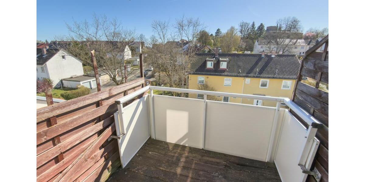 Dachgeschoßwohnung Coburg - 2 Zimmer, 68 m&sup2;, 540&euro; | Angebot:26094589