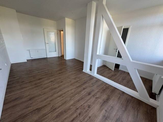 Etagenwohnung Chemnitz Schloßchemnitz - 5 Zimmer, 150 m&sup2;, 999&euro; | Angebot:26787449