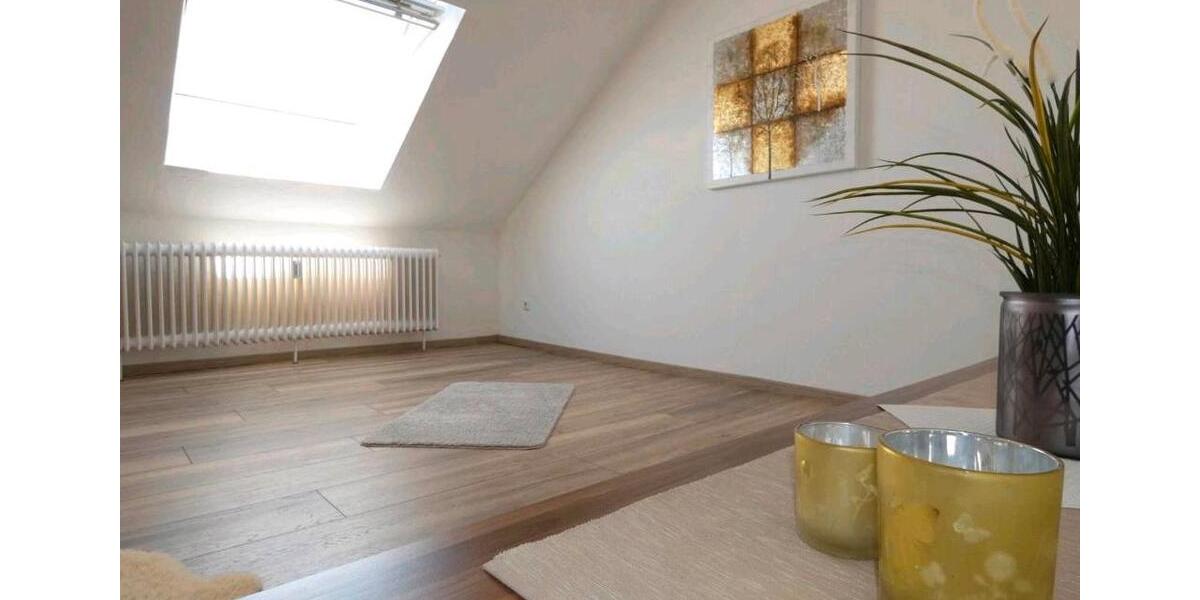 Dachgeschoßwohnung Clausthal-Zellerfeld Zellerfeld - 1 Zimmer, 22 m&sup2;, 210&euro; | Angebot:26040403
