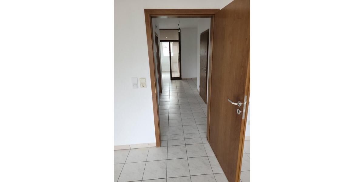 Etagenwohnung Dörpen - 5 Zimmer, 105 m&sup2;, 790&euro; | Angebot:26020786