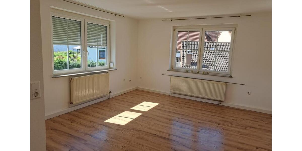 Maisonettenwohnung Bopfingen - 3.5 Zimmer, 100 m&sup2;, 800&euro; | Angebot:25948677