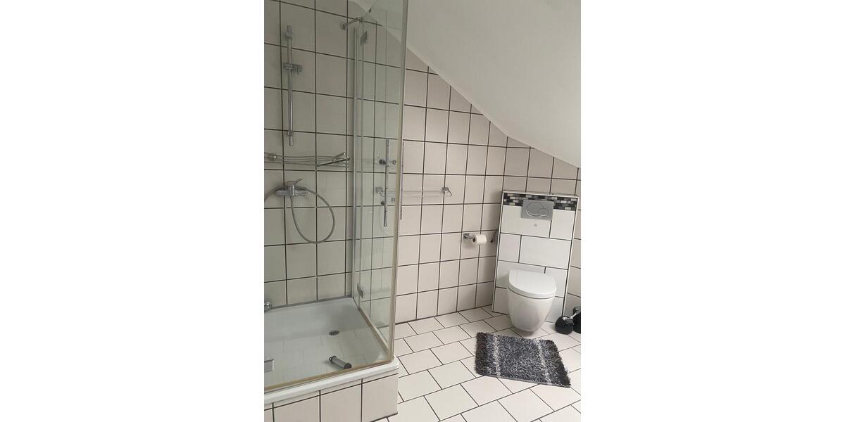 Dachgeschoßwohnung Seesen - 3 Zimmer, 85 m&sup2;, 800&euro; | Angebot:26153019