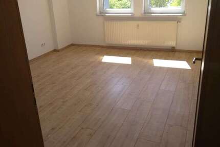 Wohnung zum Mieten in Plauen 480 € 87 m²