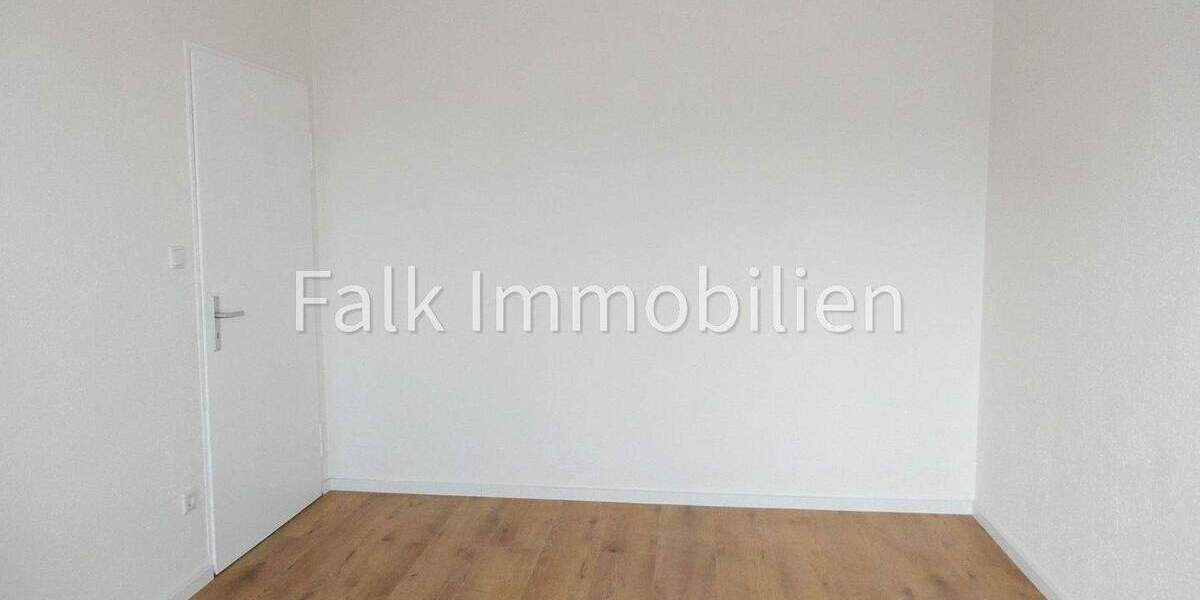 Etagenwohnung Mannheim Neckarau - 3 Zimmer, 84 m&sup2;, 990&euro; | Angebot:25746219