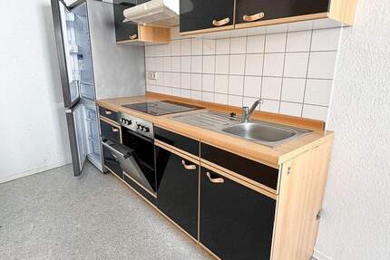 Gemütliche Single-Wohnung mit Einbauküche auf dem Markt 2 zimmer