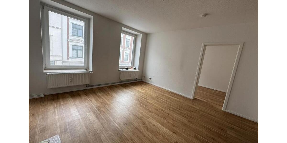 Etagenwohnung Schwerin - 2 Zimmer, 53 m&sup2;, 660&euro; | Angebot:26637148
