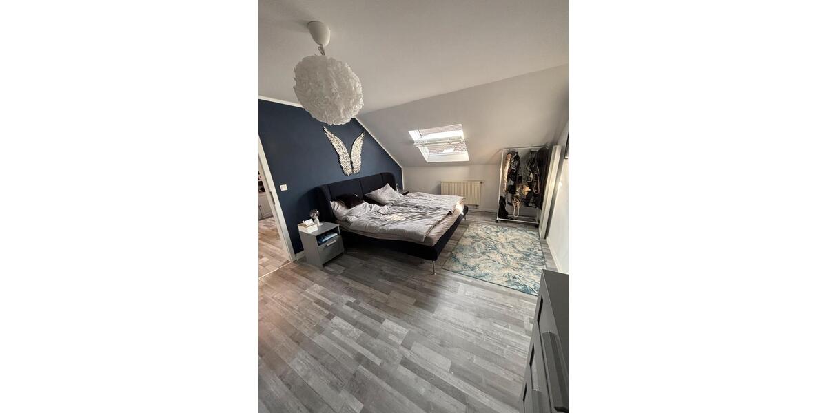 Dachgeschoßwohnung Neunkirchen - 2 Zimmer, 62 m&sup2;, 650&euro; | Angebot:26624296