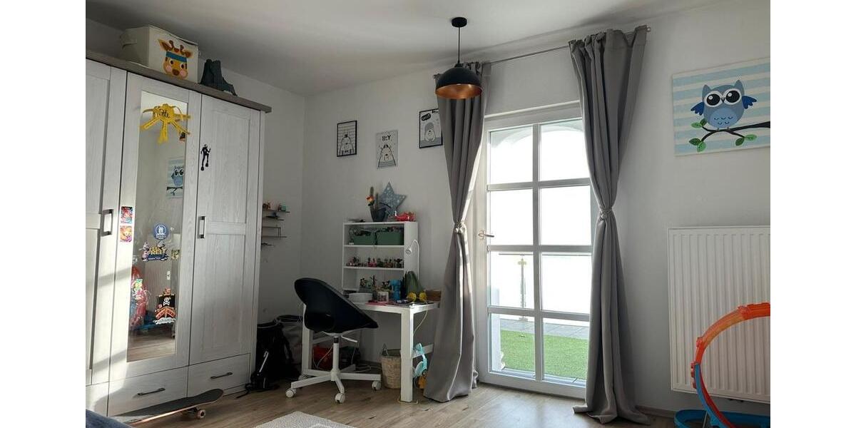 Etagenwohnung Untergriesbach - 4 Zimmer, 117 m&sup2;, 950&euro; | Angebot:25378301