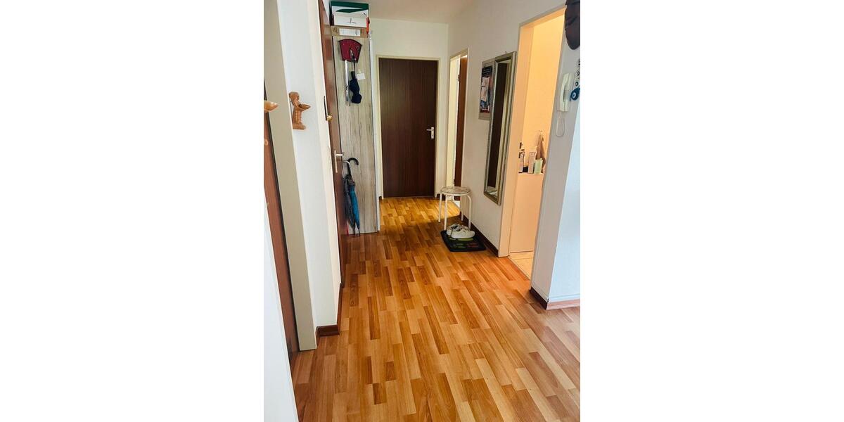 Etagenwohnung Überlingen - 2 Zimmer, 74 m&sup2;, 890&euro; | Angebot:26623399