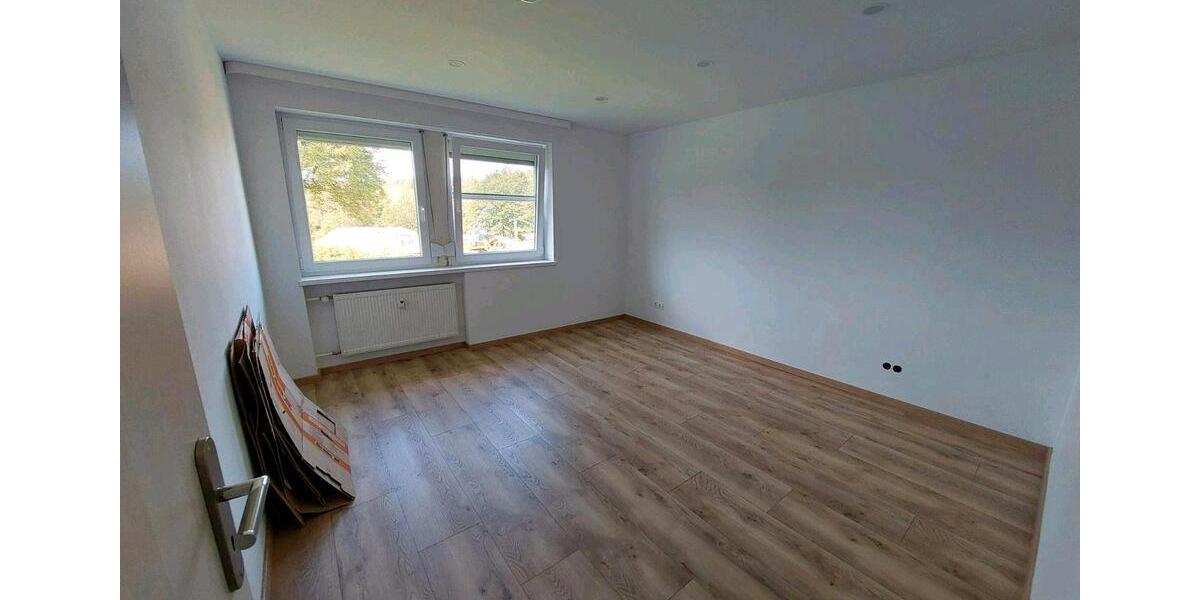 Etagenwohnung Wunsiedel - 4.5 Zimmer, 100 m&sup2;, 900&euro; | Angebot:26232120