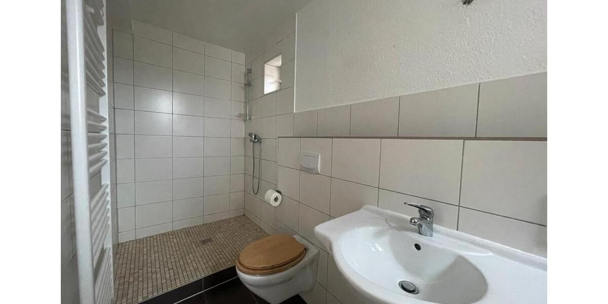 Erdgeschoßwohnung Ennepetal - 2 Zimmer, 74 m&sup2;, 680&euro; | Angebot:26338805