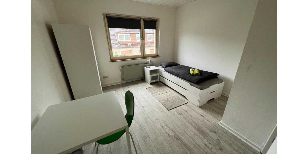 Wohnen auf Zeit Düren Distelrath - 4 Zimmer, 12 m&sup2;, 17&euro; | Angebot:22456945