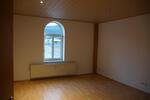 Dachgeschoßwohnung Kyffhäuserland - 3 Zimmer, 66 m&sup2;, 380&euro; | Angebot:26321993
