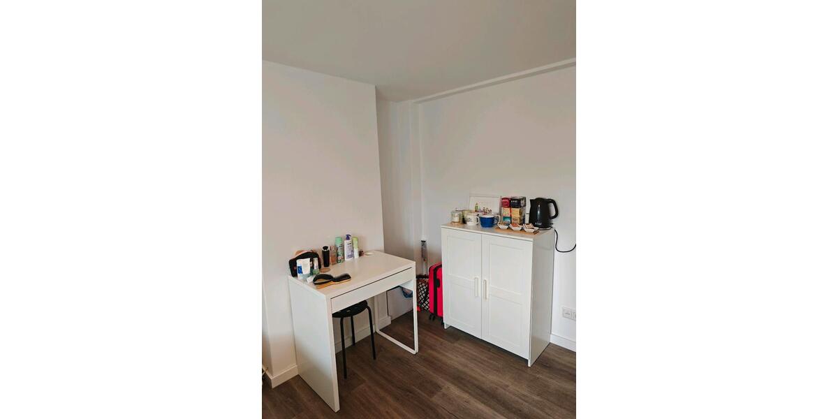Wohnen auf Zeit Hildesheim - 1 Zimmer, 18 m&sup2;, 470&euro; | Angebot:26594949