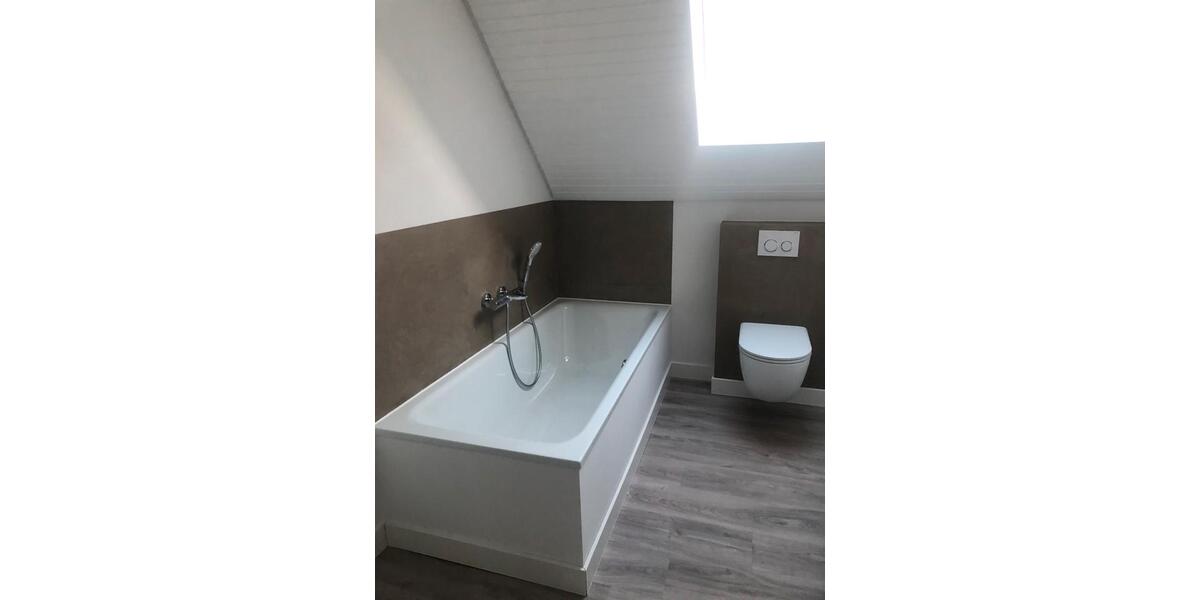 Einfamilienhaus Oldenburg Kreyenbrück - 6 Zimmer, 170 m&sup2;, 1.690&euro; | Angebot:25930618