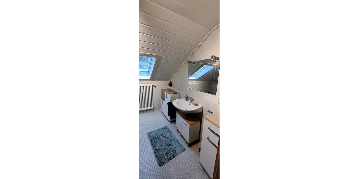 Dachgeschoßwohnung Kipfenberg - 4 Zimmer, 90 m&sup2;, 640&euro; | Angebot:25907804