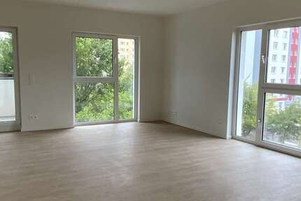 Wohnung zum Mieten in Berlin 1.485,75 € 84.9 m² 3 zimmer