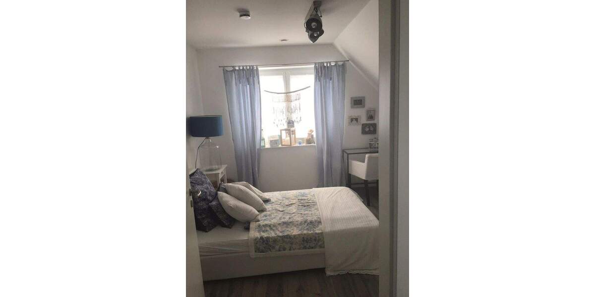 Doppelhaushälfte Hollenbek - 4 Zimmer, 119 m&sup2;, 1.600&euro; | Angebot:25755239