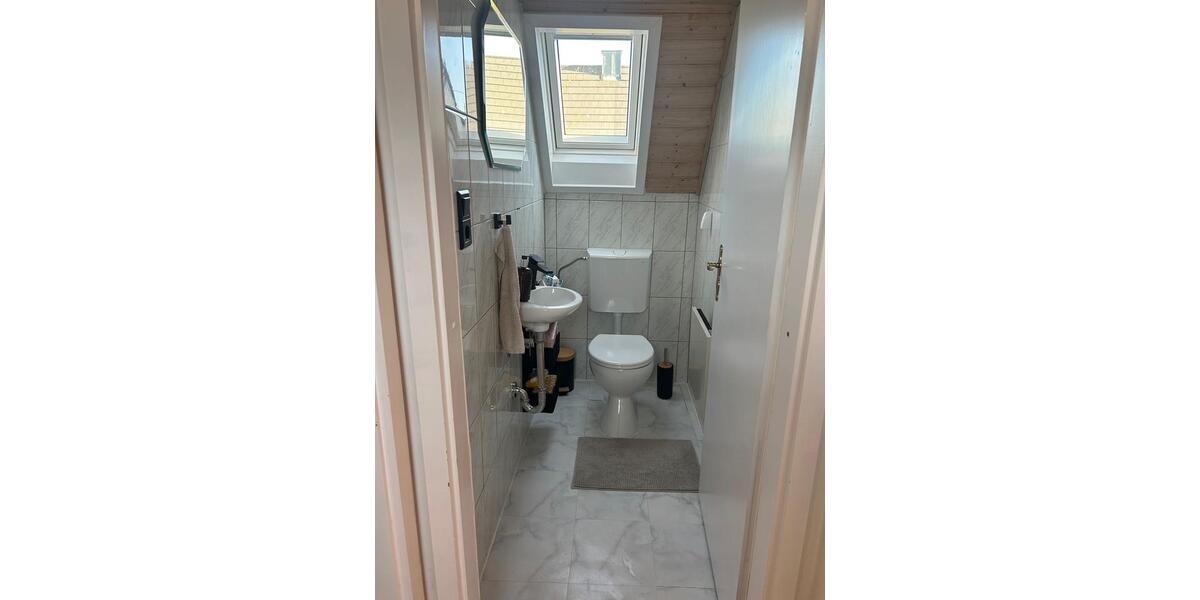 Einfamilienhaus Baar-Ebenhausen Ebenhausen - 4 Zimmer, 95 m&sup2;, 1.400&euro; | Angebot:26343572