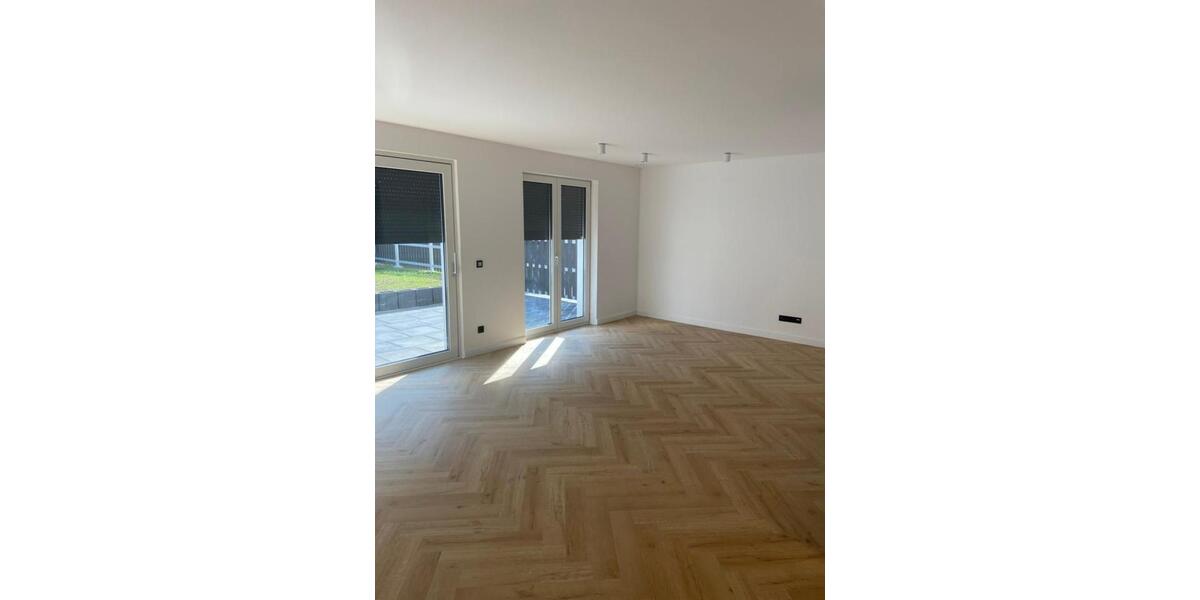 Doppelhaushälfte Westerheim - 6 Zimmer, 145 m&sup2;, 1.600&euro; | Angebot:25948217