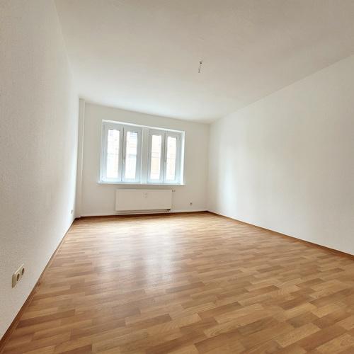 Geräumige Wohnung in Bahnhofsnähe zimmer