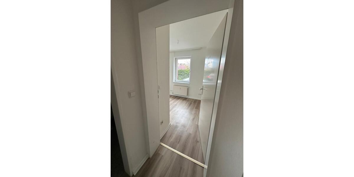 Erdgeschoßwohnung Henstedt-Ulzburg Ulzburg - 3 Zimmer, 67 m&sup2;, 1.300&euro; | Angebot:26312198