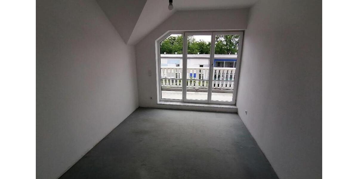 Terrassenwohnung Gröbenzell - 3 Zimmer, 103 m&sup2;, 1.800&euro; | Angebot:24522977