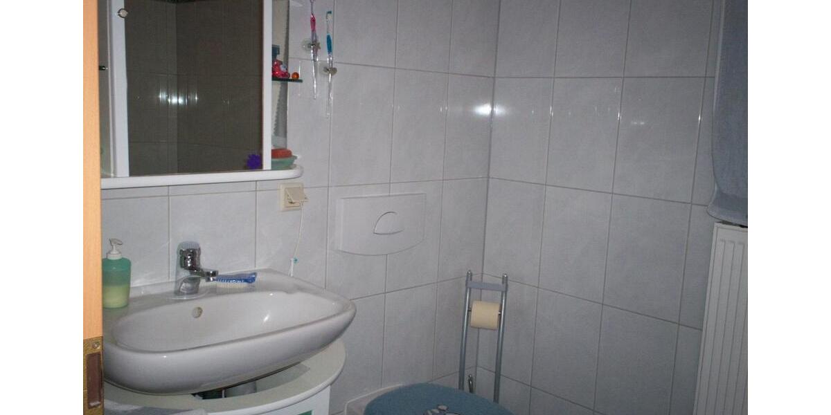 Dachgeschoßwohnung Ludwigshafen am Rhein Edigheim - 2 Zimmer, 49 m&sup2;, 630&euro; | Angebot:26060636