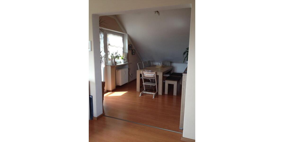 3 Zimmer Wohnung mit Balkon 85m² 3 zimmer