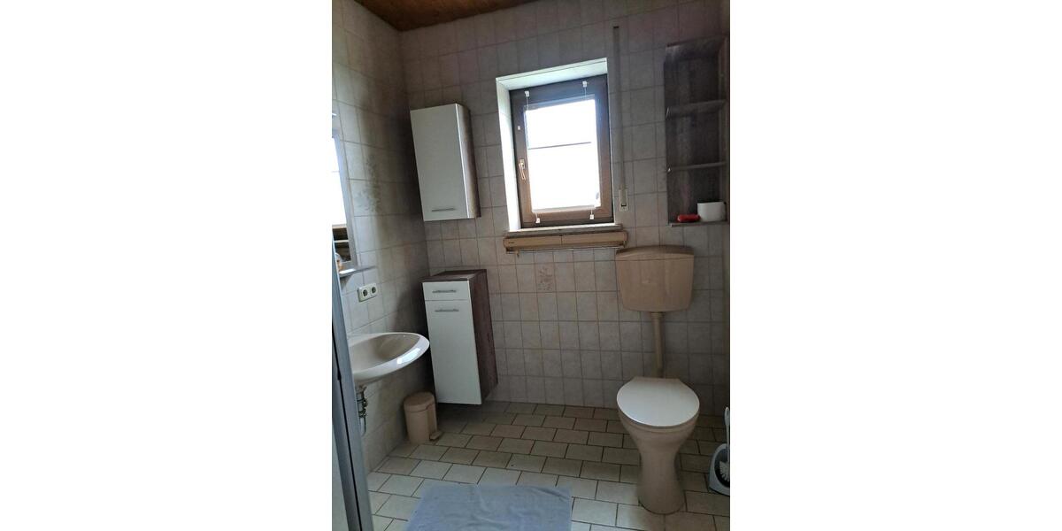 Wohnen auf Zeit Bad Staffelstein - 1 Zimmer, 38 m&sup2;, 111.111&euro; | Angebot:26003473